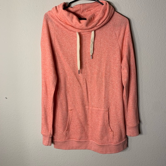 Athletic wear - Picture 1 of 1